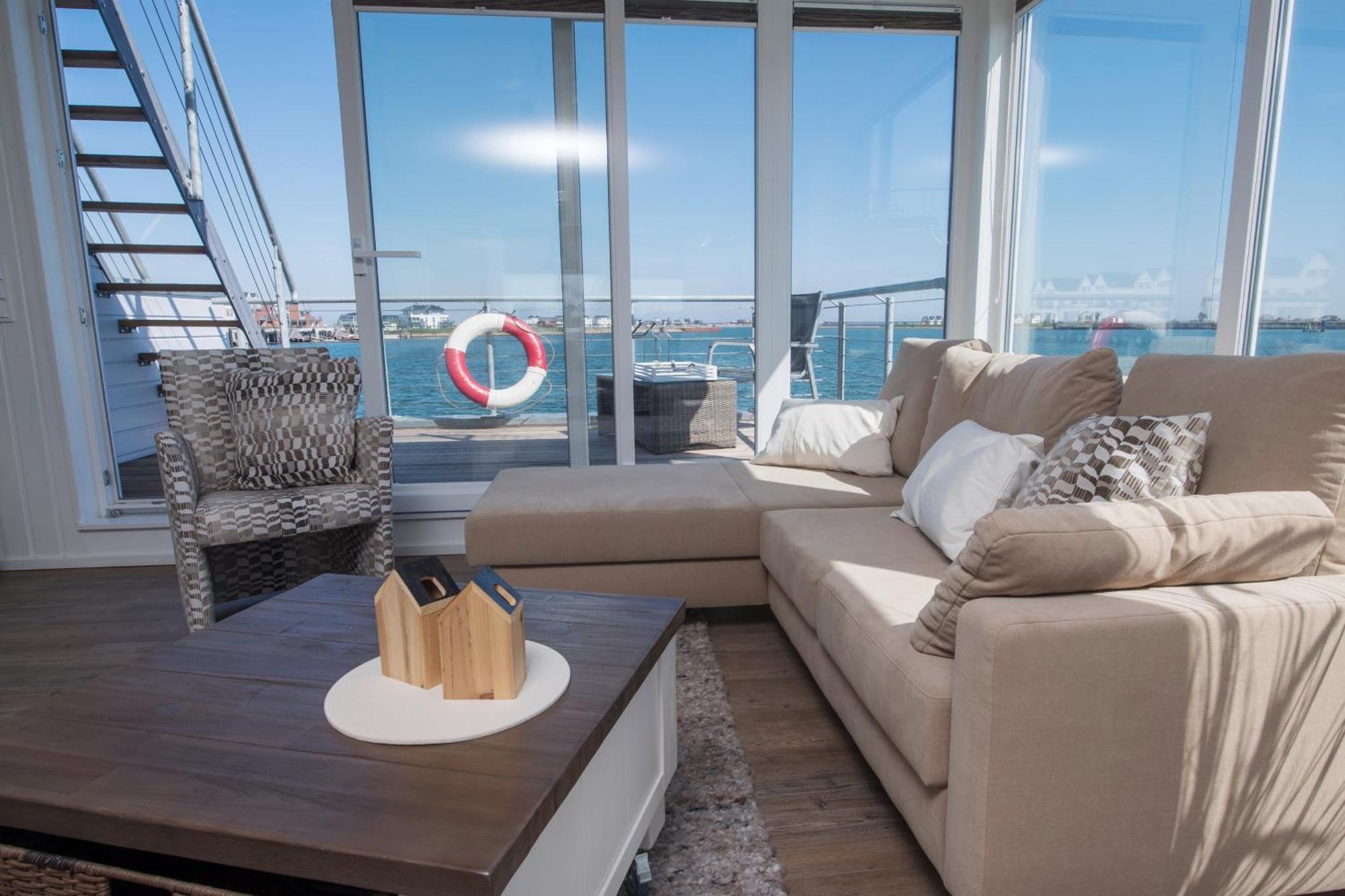 Schwimmendes Ferienhaus Antares One By Seeblick Ferien Oro, Rundum Wasser, Sauna Olpenitz Εξωτερικό φωτογραφία