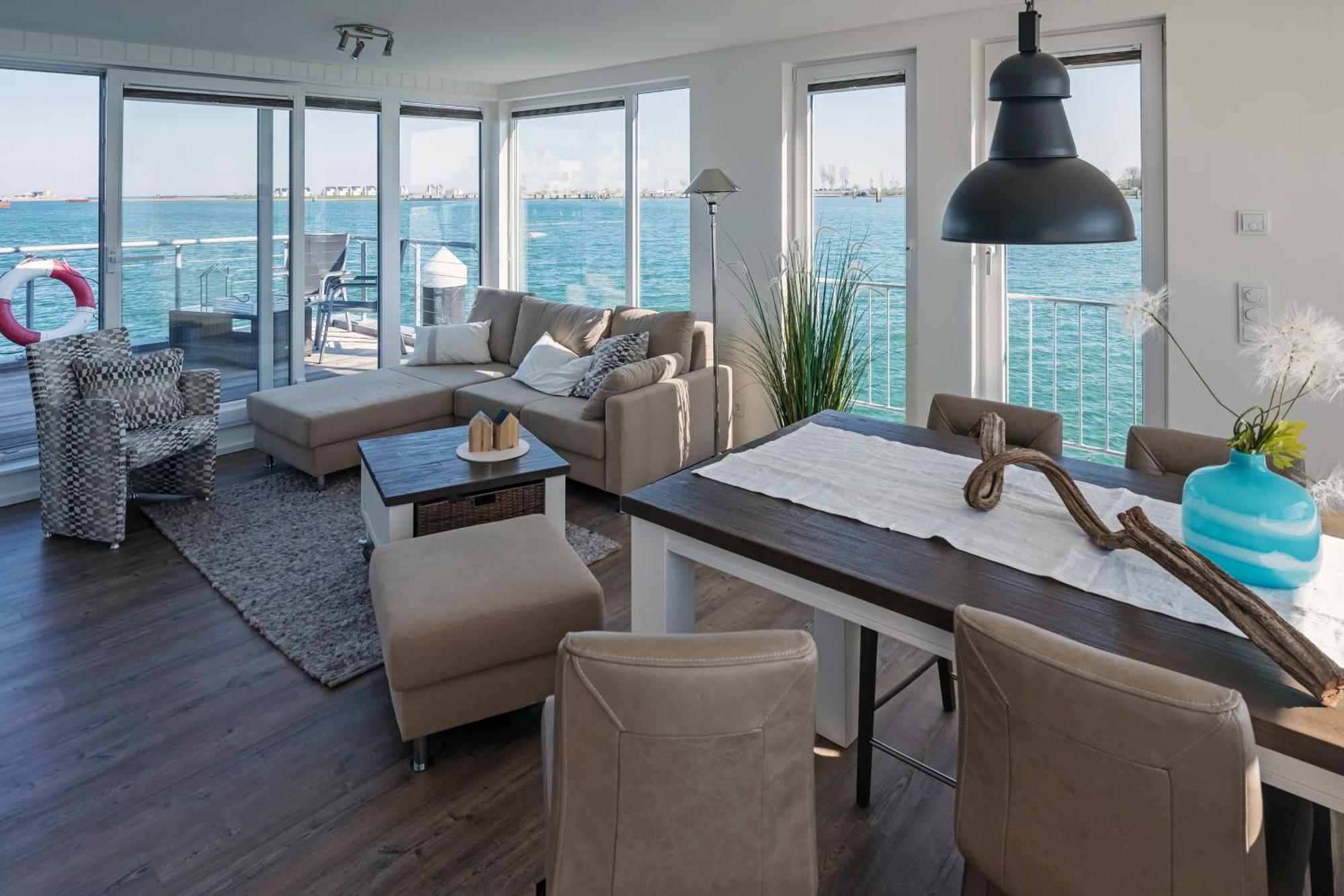 Schwimmendes Ferienhaus Antares One By Seeblick Ferien Oro, Rundum Wasser, Sauna Olpenitz Εξωτερικό φωτογραφία